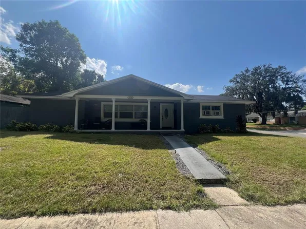 3230 Twisted Oak Ct, Orlando, FL 32808