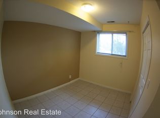 1705 Ayodhya Ave APT 03, Fairfield, IA 52556