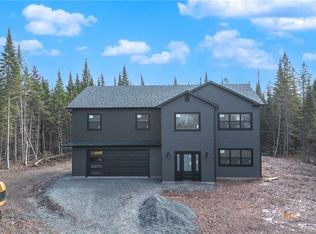 17 Waylon Ct, Lincoln, NB E3B1C1