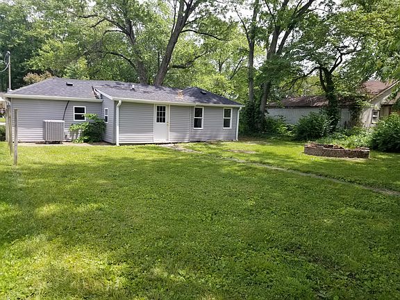 2nd image of 2815 S 9th 1/2 St