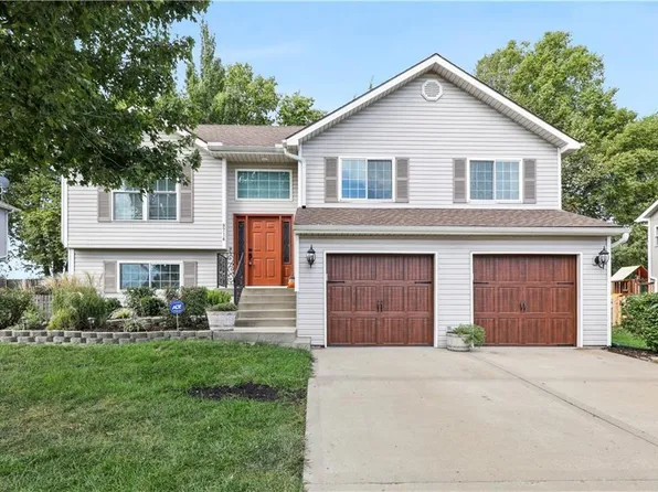 8714 N Winfield Ave, Kansas City, MO 64153