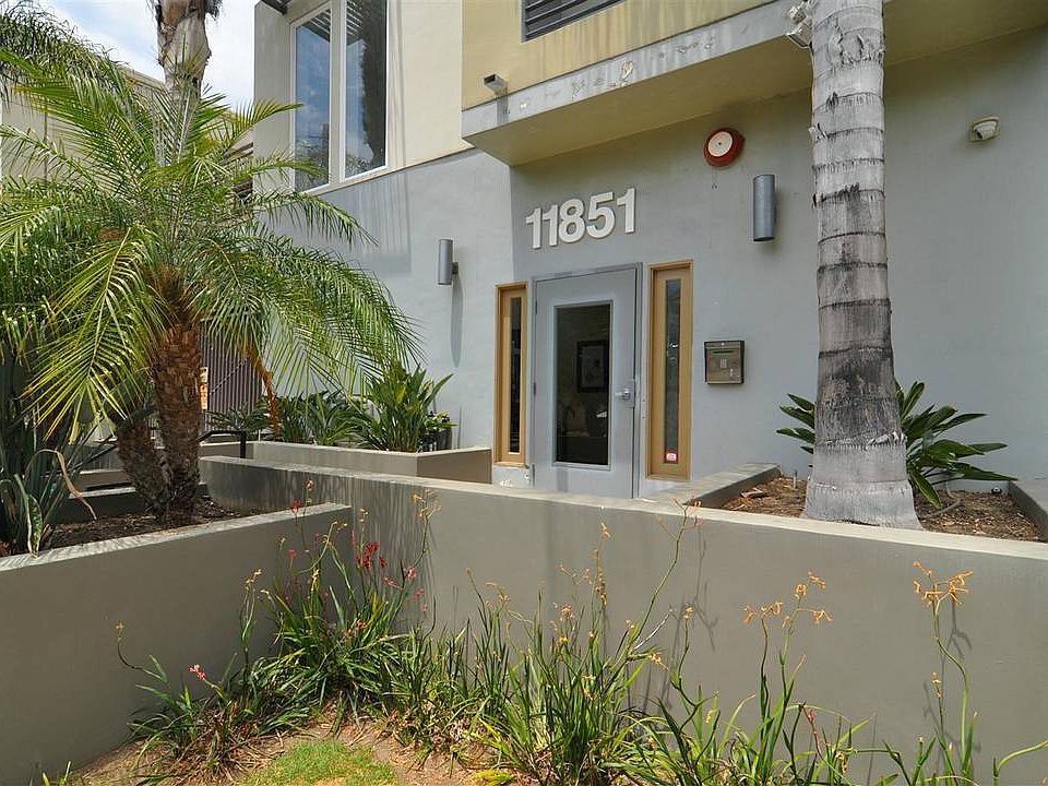 1st image of 11851 Laurelwood Dr APT 109