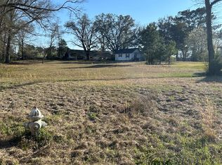 2 Larkmeade Ln, Laurel, MS 39440