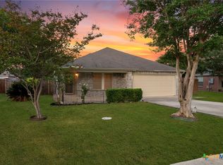 2051 Dragon Trl, New Braunfels, TX 78130