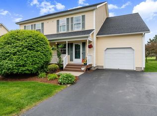73 Floral St, South Burlington, VT 05403