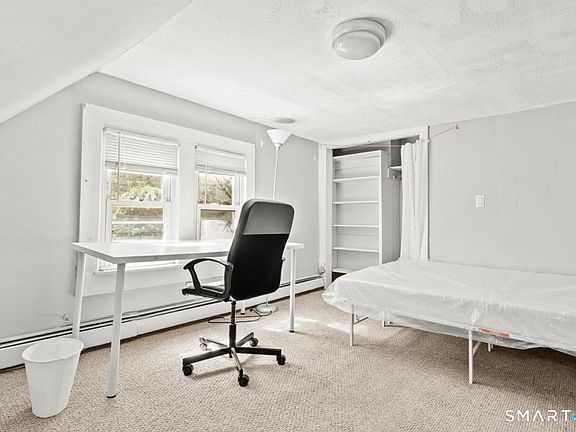 5th image of 36 Baggott Street
