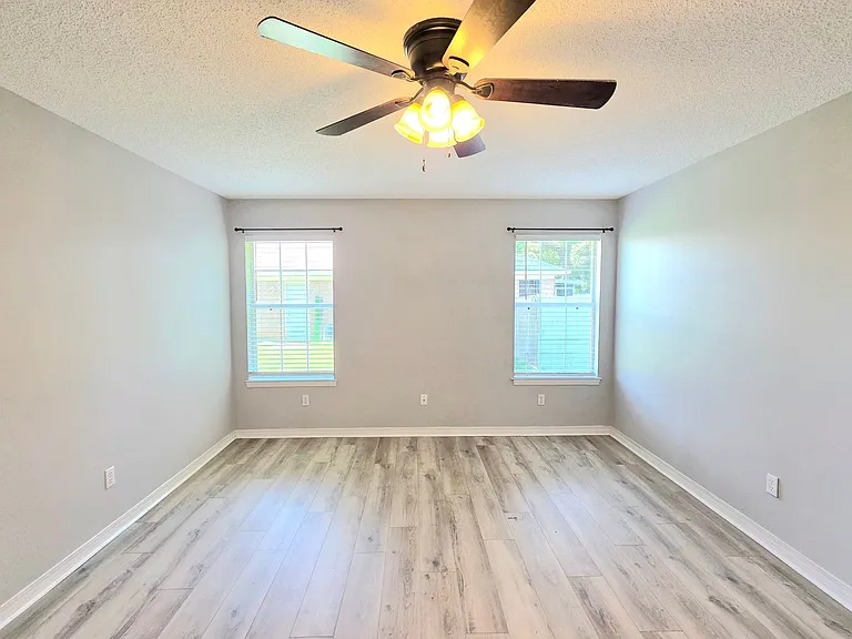 4324 Bayou Ridge Dr — Photo 6