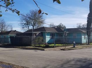 130 Christensen St, Houston, TX 77003