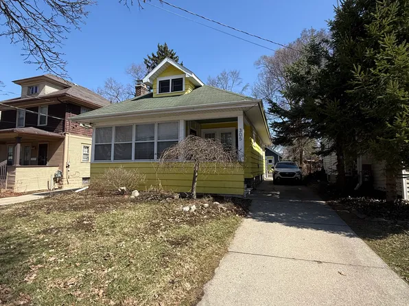 305 Allen St, Lansing, MI 48912