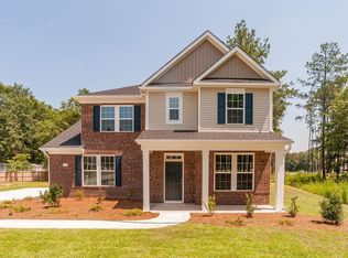 3103 Slade Dr, Eastover, NC 28312