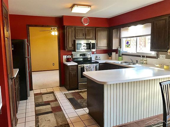 5th image of 6345 Stansbury Ln