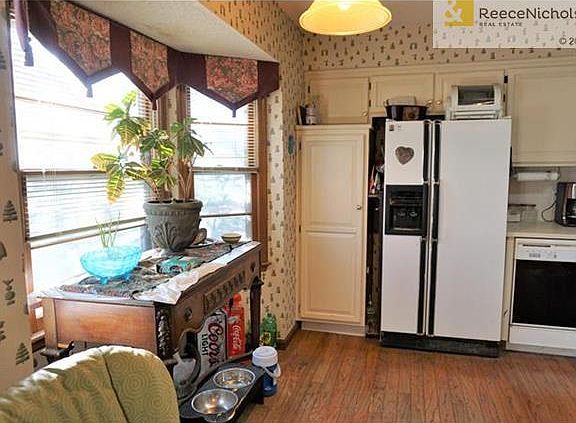 Bow bay window and kitchen pantry.