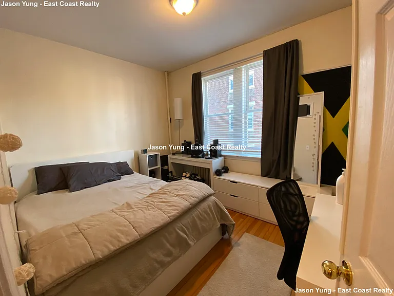 318 Saint Paul St #4 — Photo 9