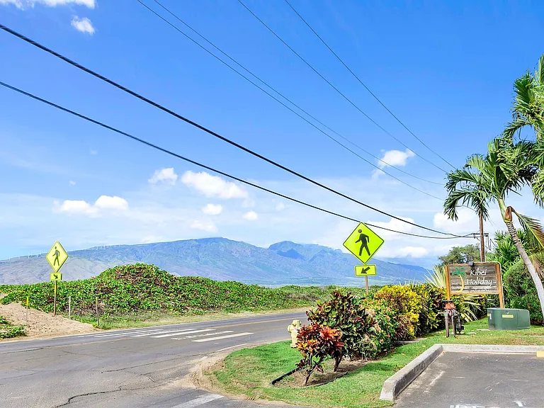 S Kihei Rd — Photo 40