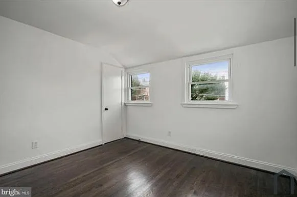 4221 Hildreth St SE — Photo 8