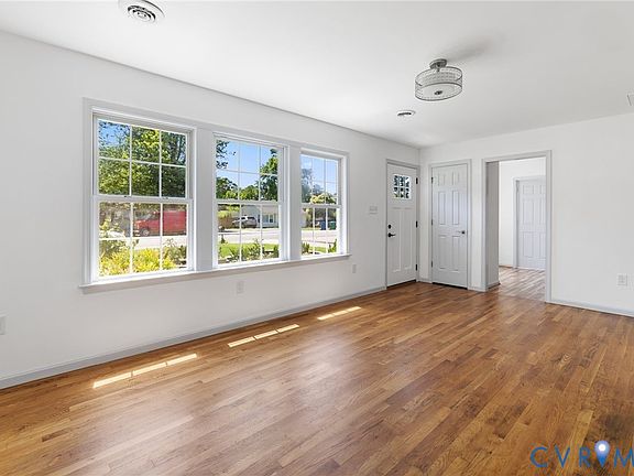 5th image of 1312 Saint Michaels Ln