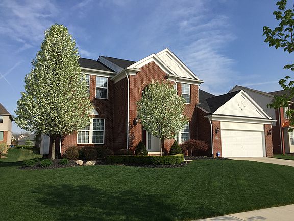 2nd image of 4738 Middlebury Dr