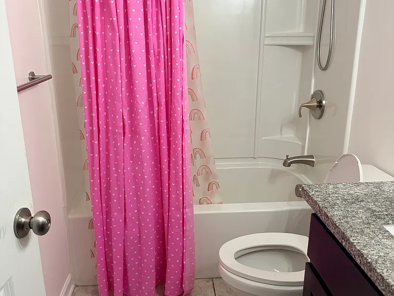 7318 Shady Tree Ct — Photo 20