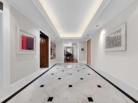 4th image of 860 Park Ave Floor 6