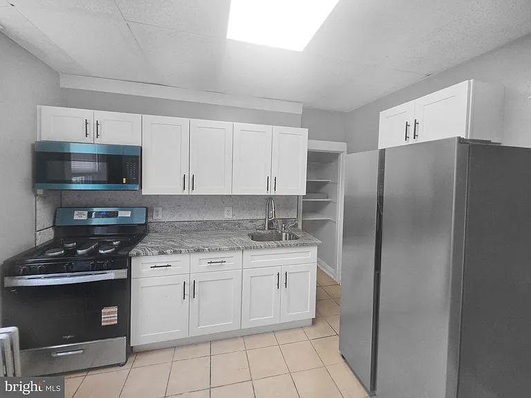 3200 Normount Ave — Photo 20