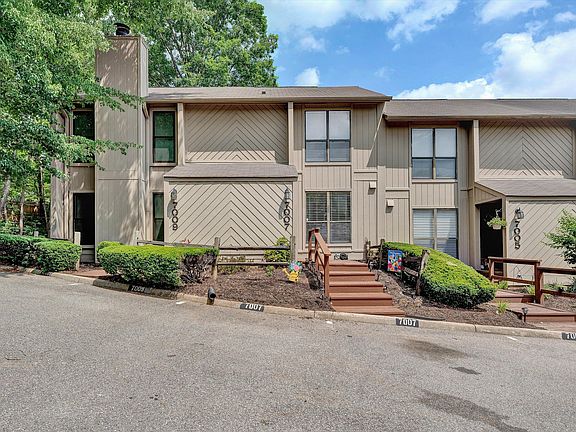 3rd image of 7007 Pine Ct