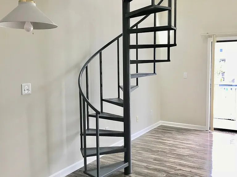 1880 Colony Dr #10B — Photo 8