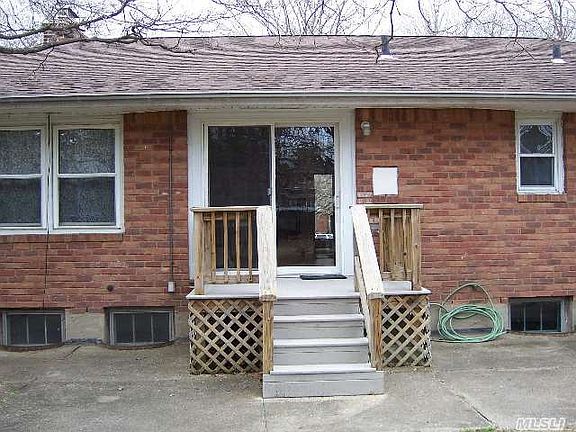 4th image of 89 Lincoln Dr