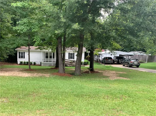 136 Lee Road 2015, Salem, AL 36874