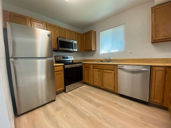 Kitchen. All brand new, Samsung appliances.