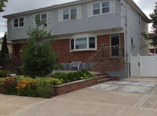 292 Colon Ave, Staten Island, NY 10308