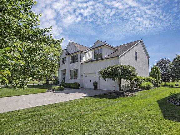 5th image of 8210 Garden Dr
