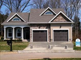 564 Summit View Cir, Clarksville, TN 37043