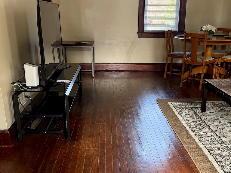 216 Shady Dr — Photo 3