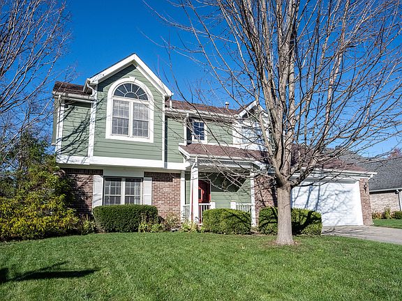 3rd image of 8544 Woodstone Ct