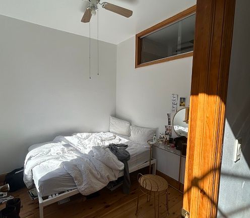 2nd image of 87 E 4th St APT 4A