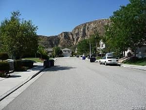 4th image of 26526 Huntswood Ln