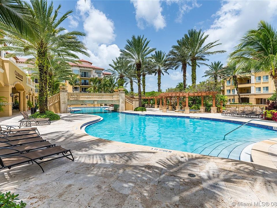 1st image of 16102 Emerald Estates Dr APT 413