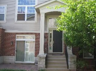 2774 Langley Cir, Glenview, IL 60026