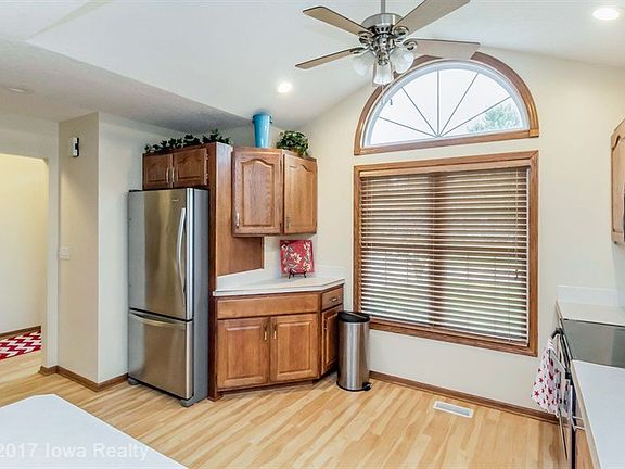 2nd image of 1224 65th St