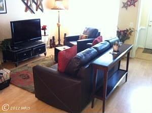 2nd image of 4113 Lexington Ct