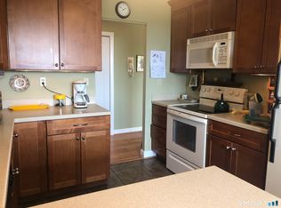 893 Farmington Ave APT 5H, West Hartford, CT 06119