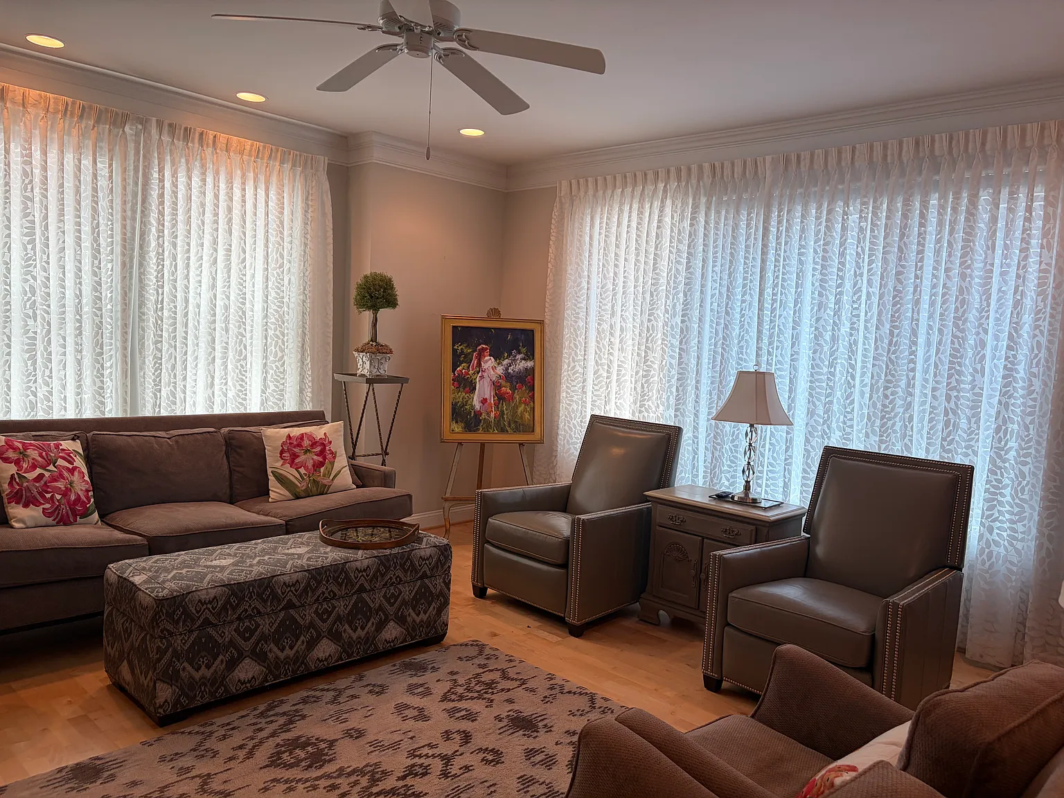4 bed, 3.5 bath, 2800 sqft, $5,500 — Photo 3