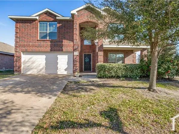2002 Club Oak Dr, Heartland, TX 75126