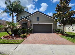 25188 Lambrusco Loop, Lutz, FL 33559