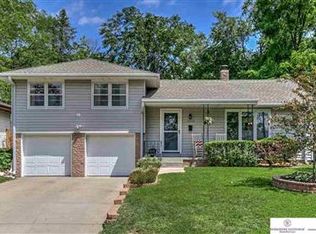 5824 Hamilton St, Omaha, NE 68132