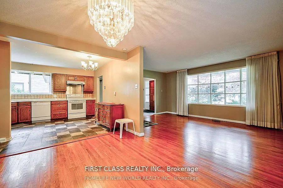 4 bed, $3,650 — Photo 4