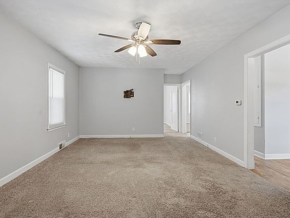 3rd image of 120 20th St