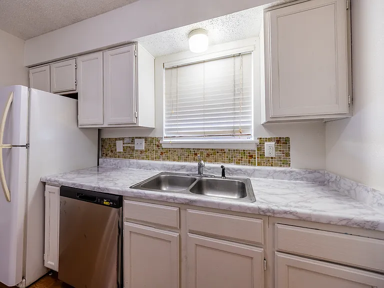 1805 W Spring Creek Pkwy #QQ1 — Photo 27