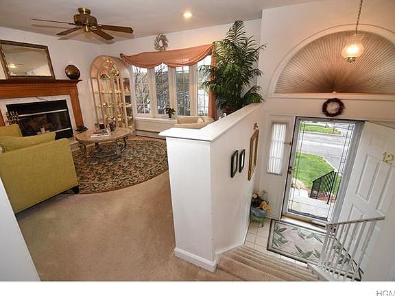 2nd image of 12 Sabrina Ln