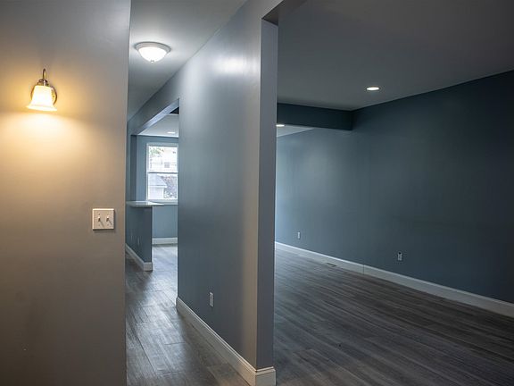 2nd image of 220 Delaware Ave Floor 1